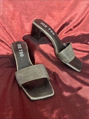🔥 ME TOO Metallic Mesh Block Heel Sandals Sz 7.5 💃✨